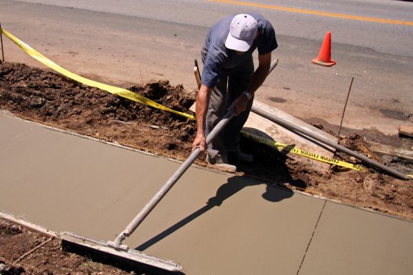 Sidewalk Pouring in Truckee